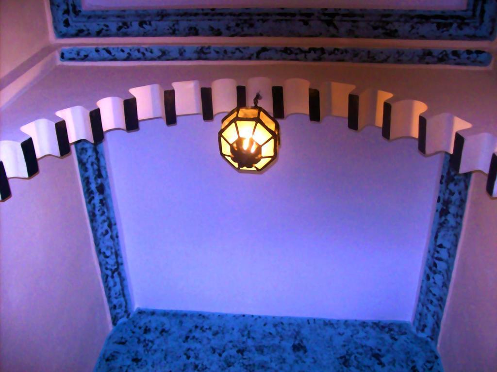 Riad לאראש מראה חיצוני תמונה