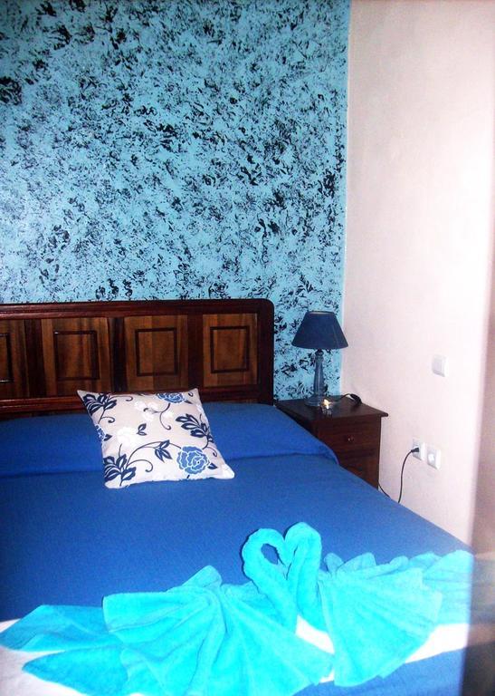 Riad לאראש מראה חיצוני תמונה